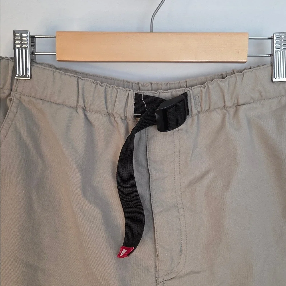 The North Face Men Tan Cargo Shorts M Inseam 7.5‎ in Belted Hiking Outdoor